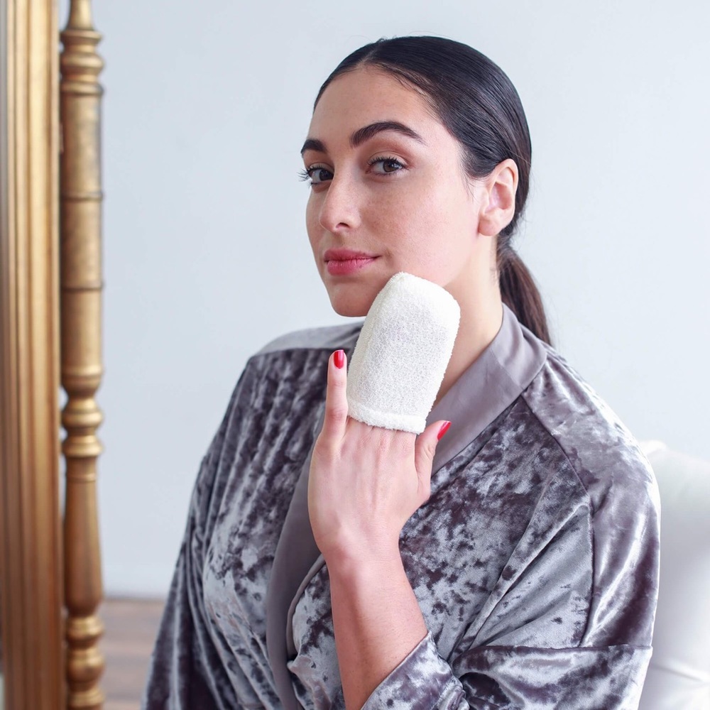 Daily Concepts Facial Mini Scrubber - Picture 5 of 8